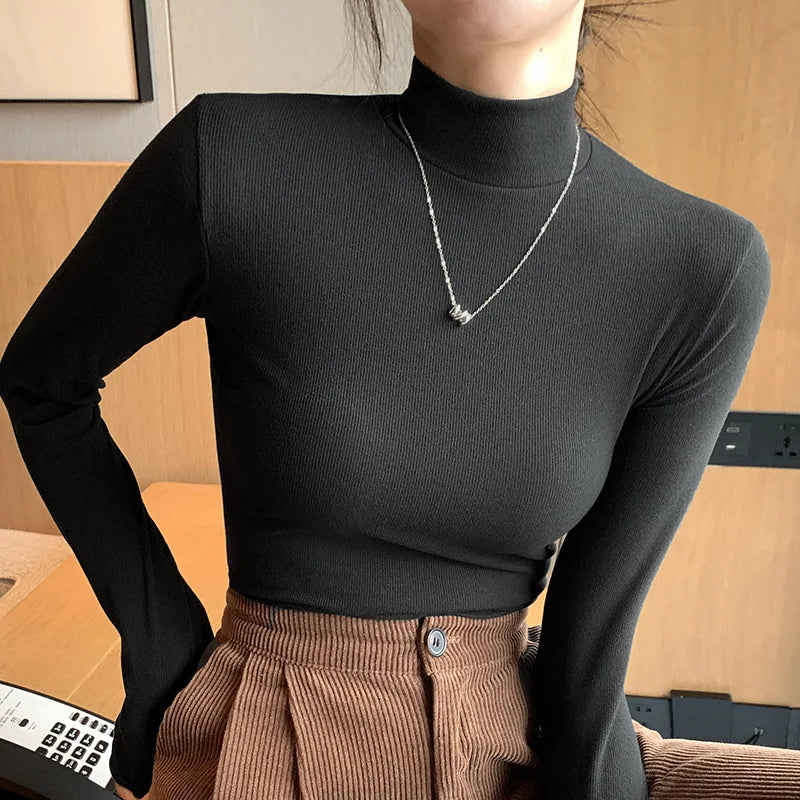 Knitted Half-turtleneck